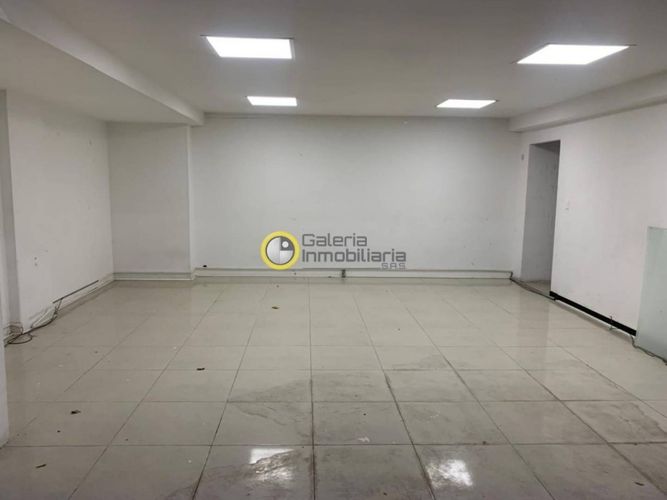 Local en arriendo en Chapinero, Bucaramanga, 962 m² · foto 3 de 24