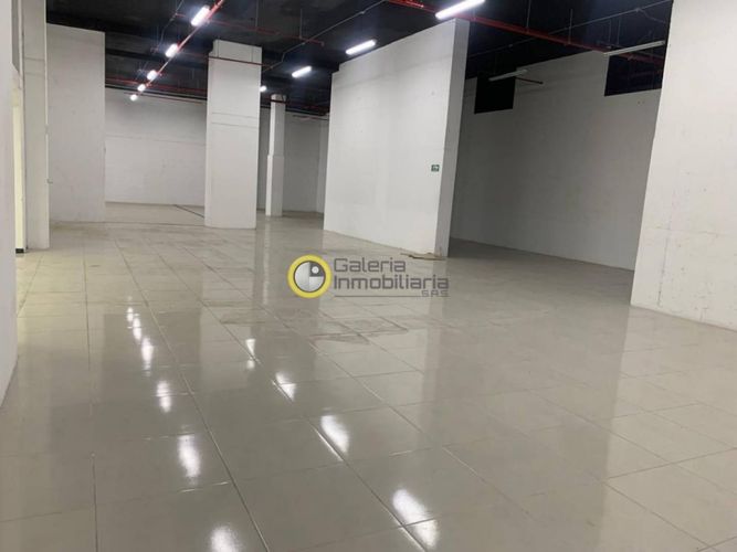 Local en arriendo en Chapinero, Bucaramanga, 962 m² · foto 9 de 24