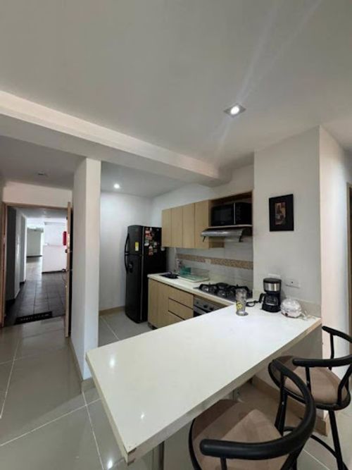 Apartamento de 3 alcobas en arriendo en Maria Auxiliadora, Sabaneta, 88 m² · foto 3 de 12