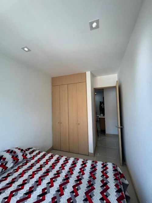 Apartamento de 3 alcobas en arriendo en Maria Auxiliadora, Sabaneta, 88 m² · foto 7 de 12