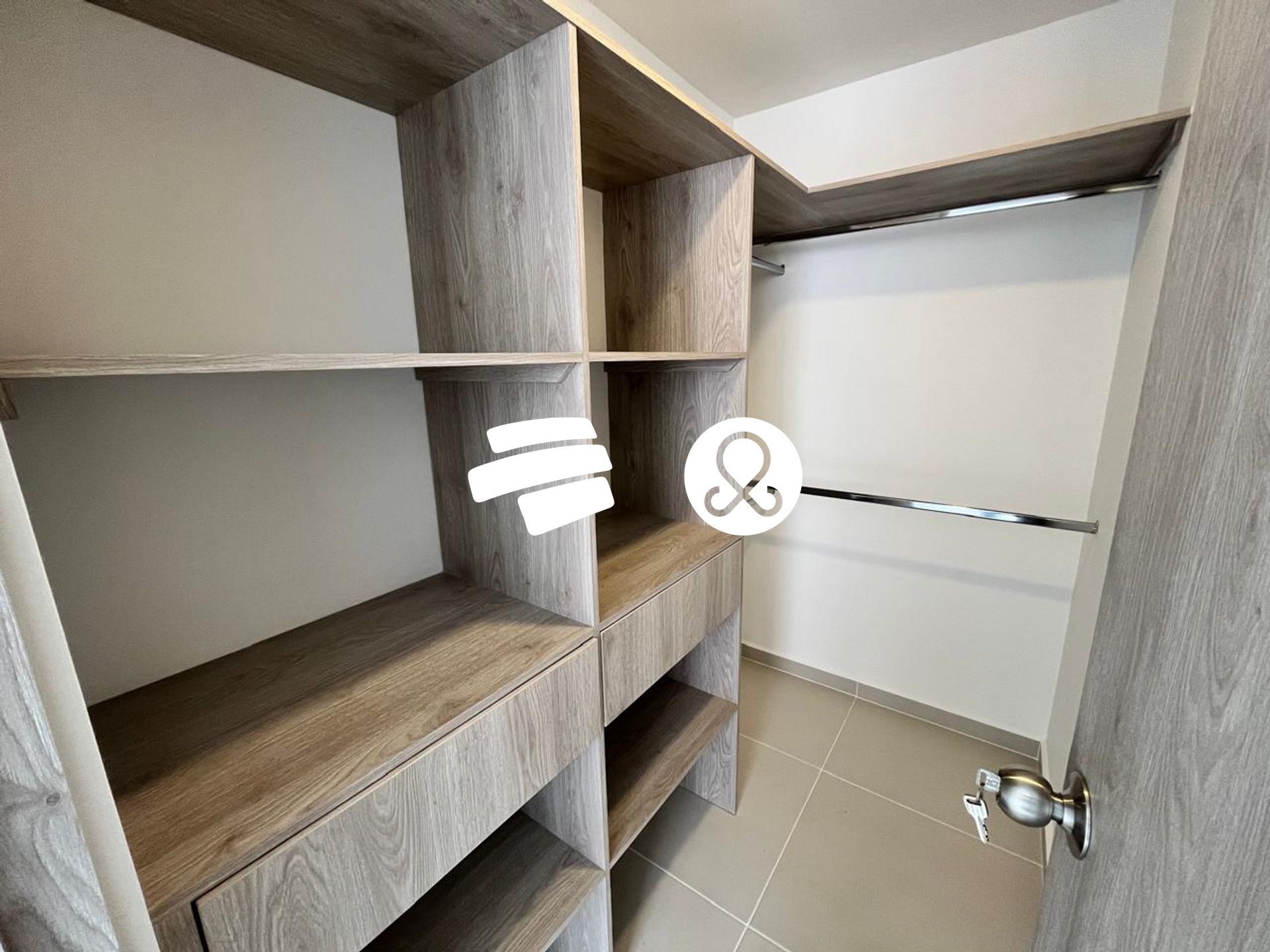Apartamento en venta en Zona Industrial No. 1, Itagüí · foto 8 de 13