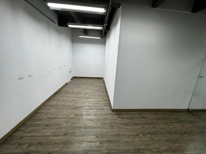 Local en arriendo en San Fernando, Envigado, 660 m² · foto 15 de 23