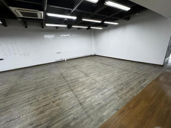 Local en arriendo en San Fernando, Envigado, 660 m² · foto 17 de 23