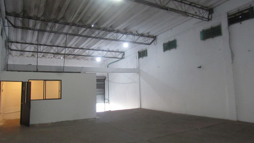 Bodega en arriendo en Abajo, Barranquilla, 160 m² · foto 3 de 5