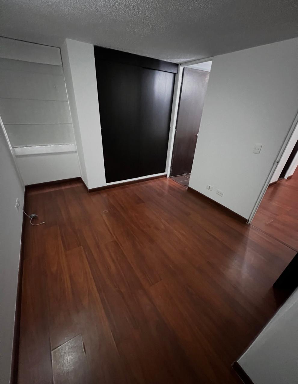 Apartamento en venta en Villas De Aranjuez, Bogotá · foto 8 de 13