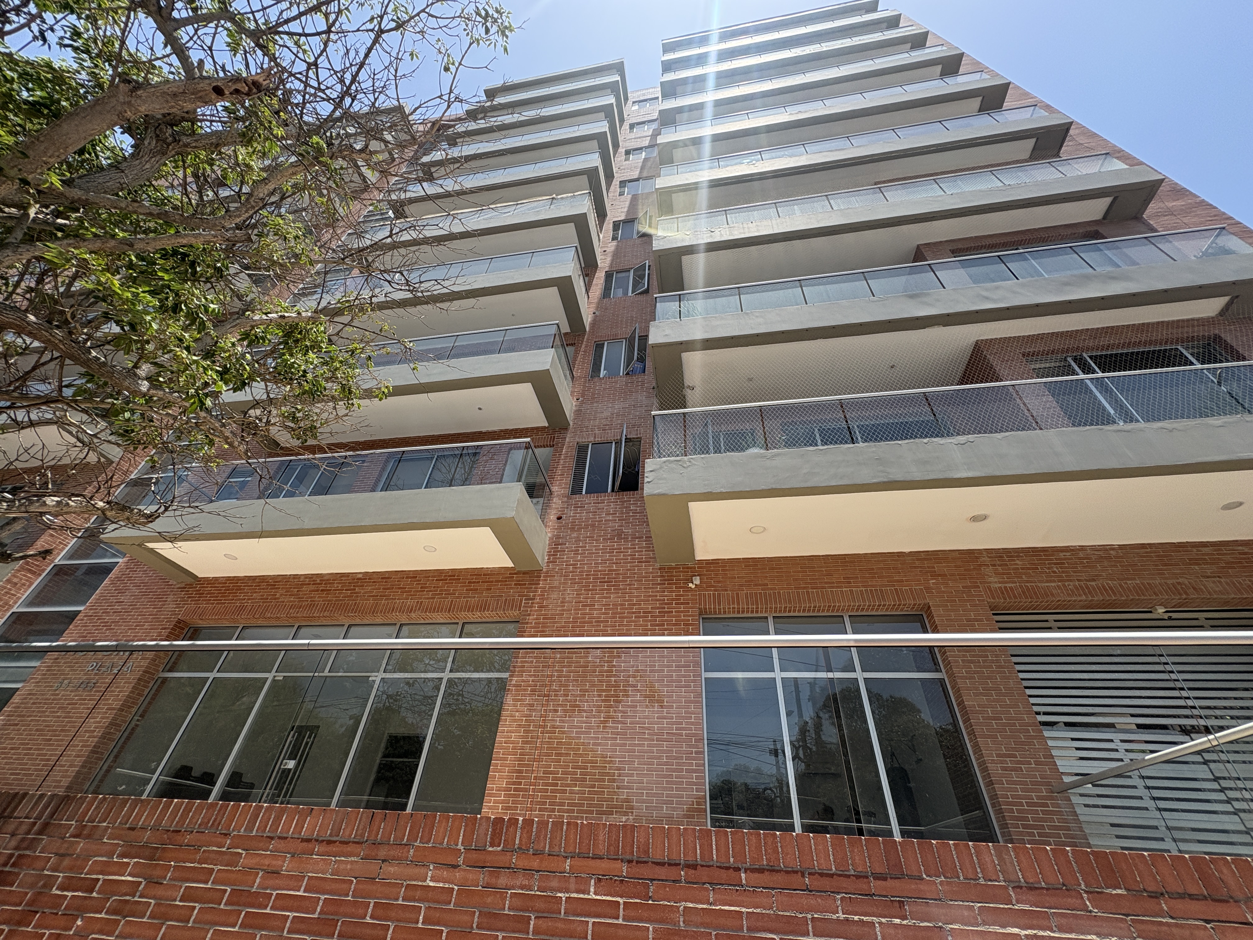 Departamento en alquiler con baja de precio en Riomar