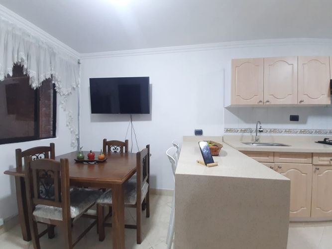 Casa de 3 alcobas en venta en Campo Valdes No.1, Medellín, 74 m² · foto 10 de 19
