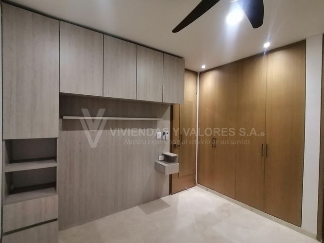 Apartamento de 3 alcobas en venta en La Floresta, Los Patios, 173 m² · foto 7 de 18