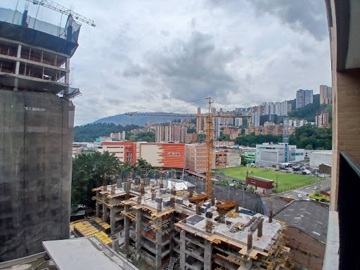 Apartamento en arriendo en Ciudad Del Río, Medellín · foto 11 de 24
