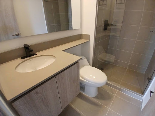 Apartamento en arriendo en Ciudad Del Río, Medellín · foto 13 de 24