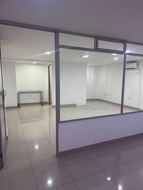 Oficina en Arriendo en Sabaneta real, Sabaneta