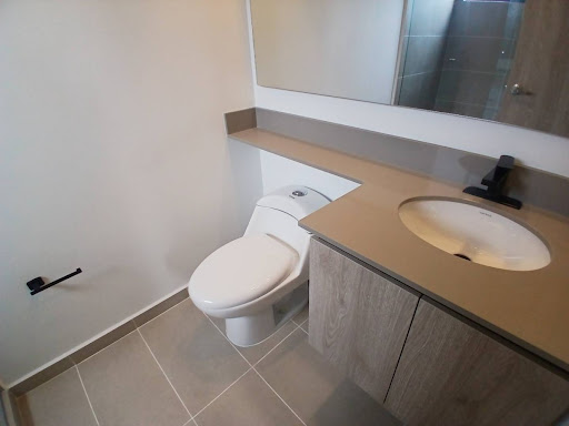Apartamento en arriendo en Ciudad Del Río, Medellín · foto 20 de 24