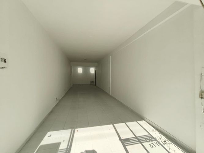 Local en arriendo en La Flora, Cali, 75 m² · foto 2 de 5
