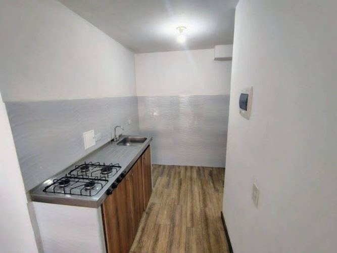 Apartamento de 3 alcobas en arriendo en Campo Verde, Bogotá, 46 m² · foto 3 de 8