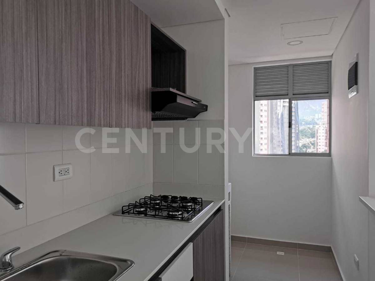 Apartamento en venta en Ditaires, Itagüí · foto 3 de 12