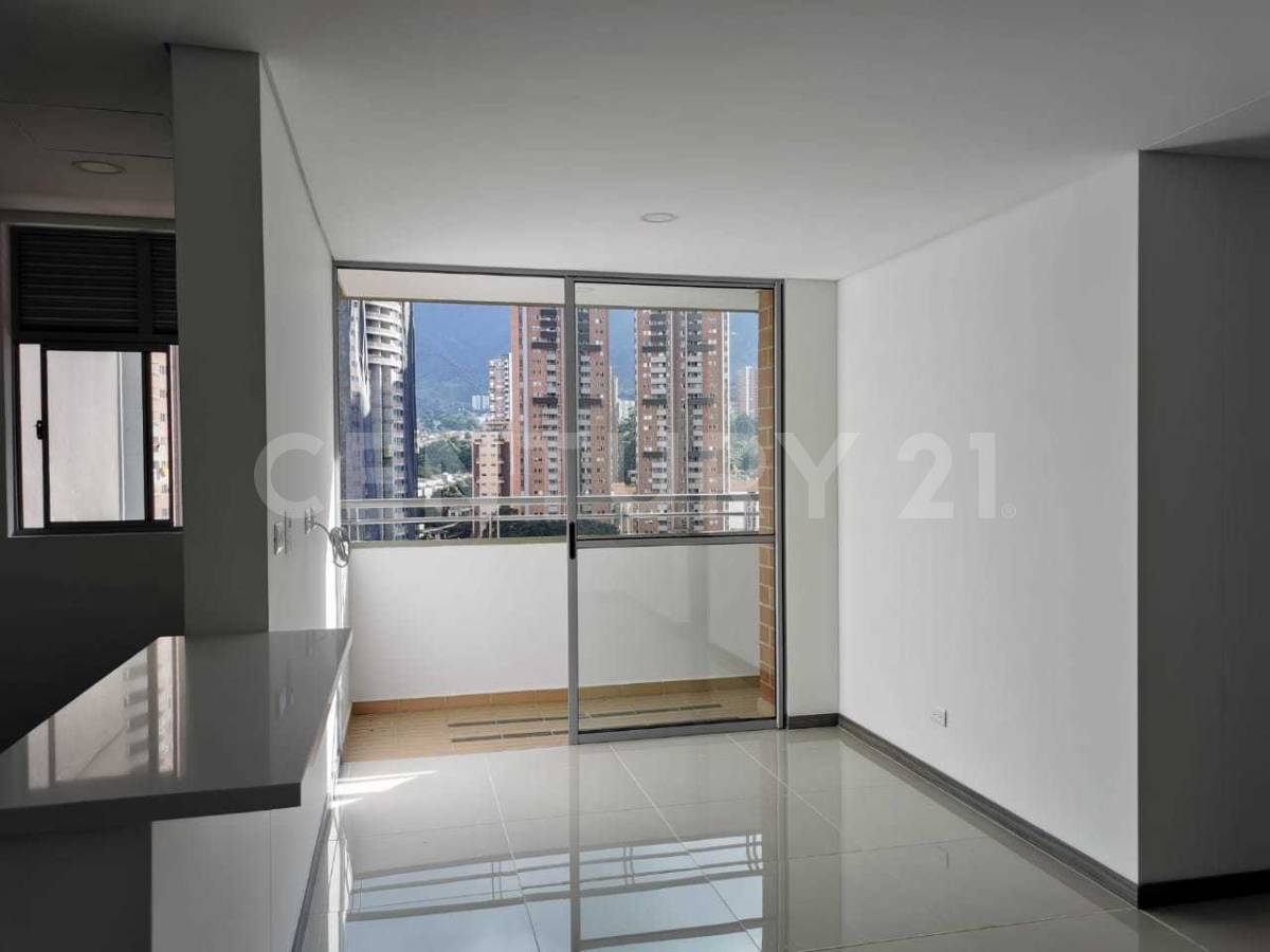 Apartamento en venta en Ditaires, Itagüí · foto 4 de 12