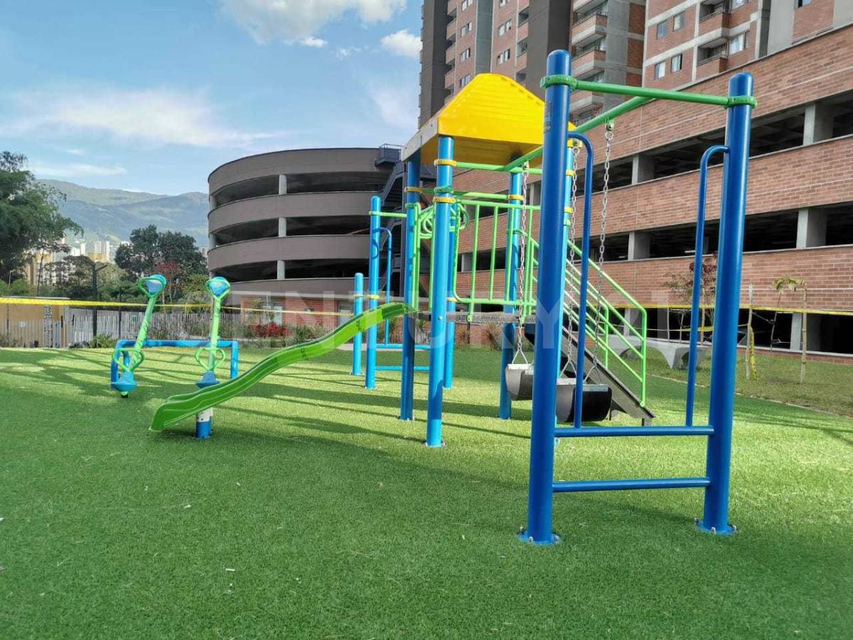 Apartamento en venta en Ditaires, Itagüí · foto 10 de 12