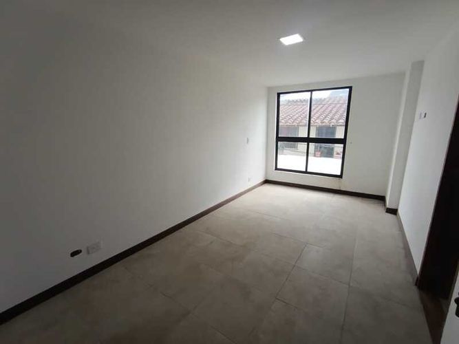 Oficina en arriendo en La Ceja, 700 m² · foto 16 de 24