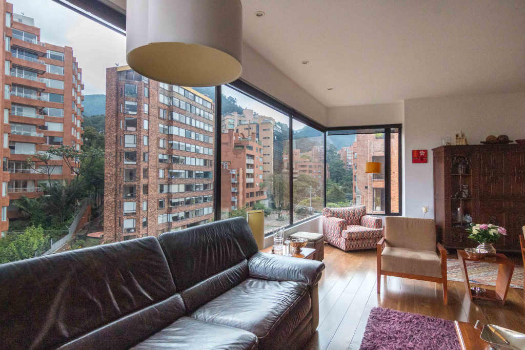 Apartamento en venta en Los Rosales, Bogotá · foto 4 de 24