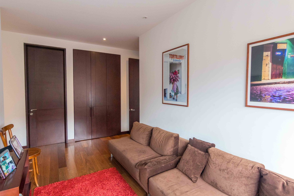 Apartamento en venta en Los Rosales, Bogotá · foto 13 de 24