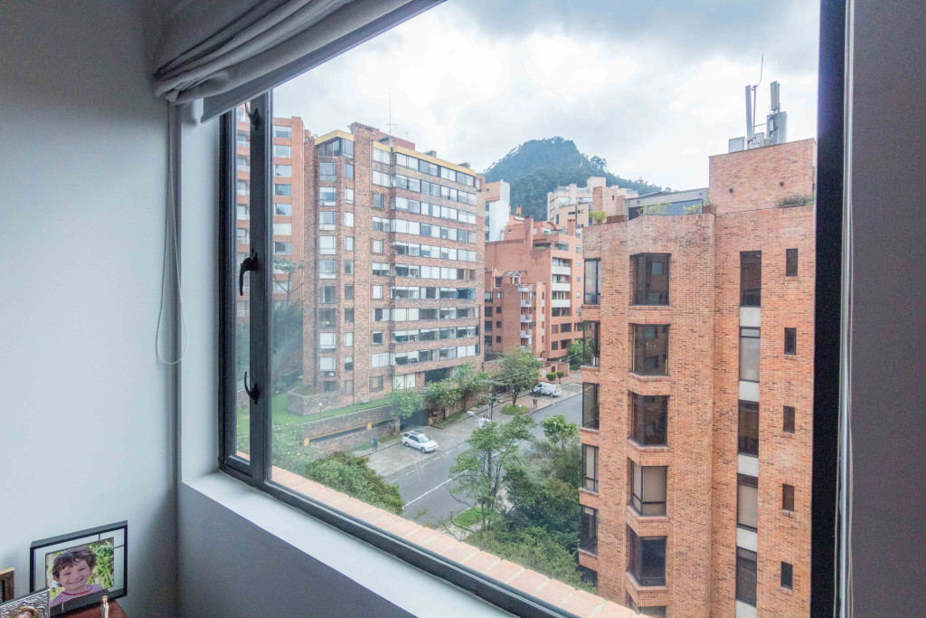 Apartamento en venta en Los Rosales, Bogotá · foto 17 de 24