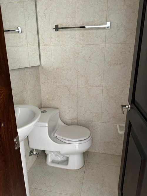 Apartamento de 3 alcobas en venta en El Poblado, Medellín, 131 m² · foto 19 de 22