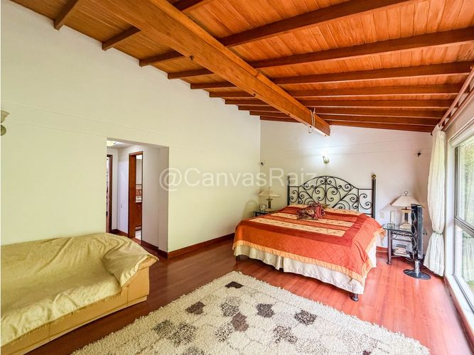 Casa de 5 alcobas en venta en Cumbres, Envigado, 278 m² · foto 17 de 22