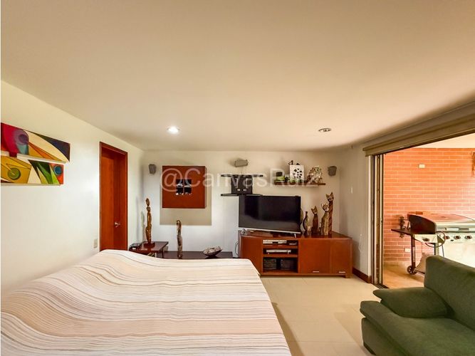 Casa de 5 alcobas en venta en Cumbres, Envigado, 278 m² · foto 19 de 22
