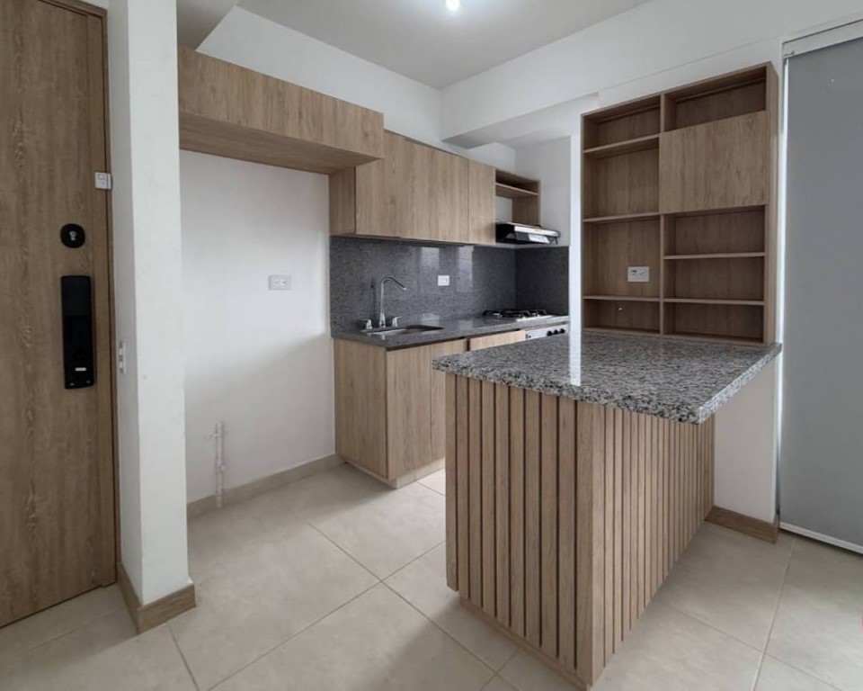 Apartamento en arriendo en Vereda La Doctora, Sabaneta · foto 3 de 10