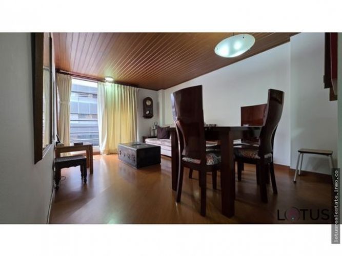 Apartaestudio en venta en Santa Barbara Oriental, Bogotá, 47 m² · foto 3 de 24