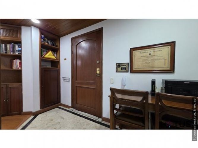 Apartaestudio en venta en Santa Barbara Oriental, Bogotá, 47 m² · foto 17 de 24