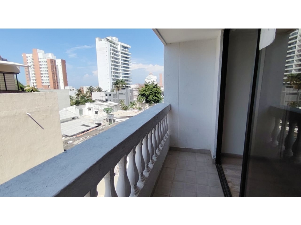 Apartamento en venta en Riomar, Barranquilla · foto 5 de 16