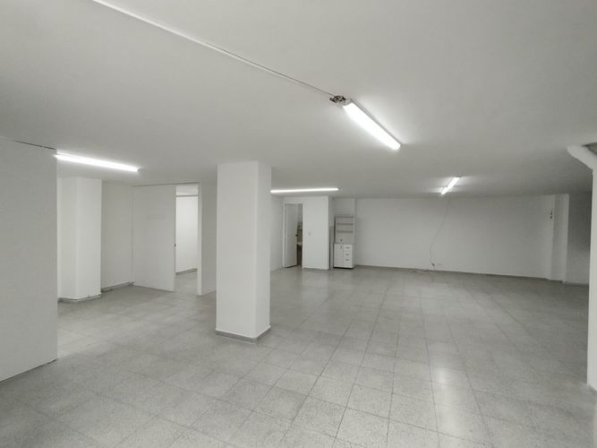 Local en arriendo en Estadio, Medellín, 84 m² · foto 2 de 13
