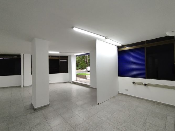 Local en arriendo en Estadio, Medellín, 84 m² · foto 6 de 13