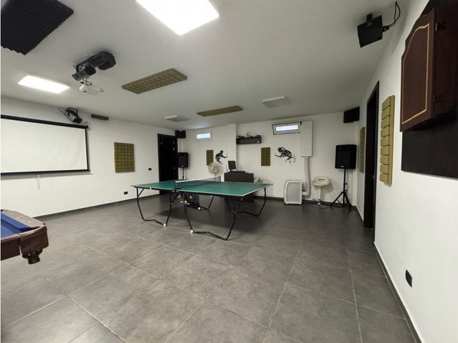 Casa de 5 alcobas en venta en La Doctora, Sabaneta, 550 m² · foto 20 de 24