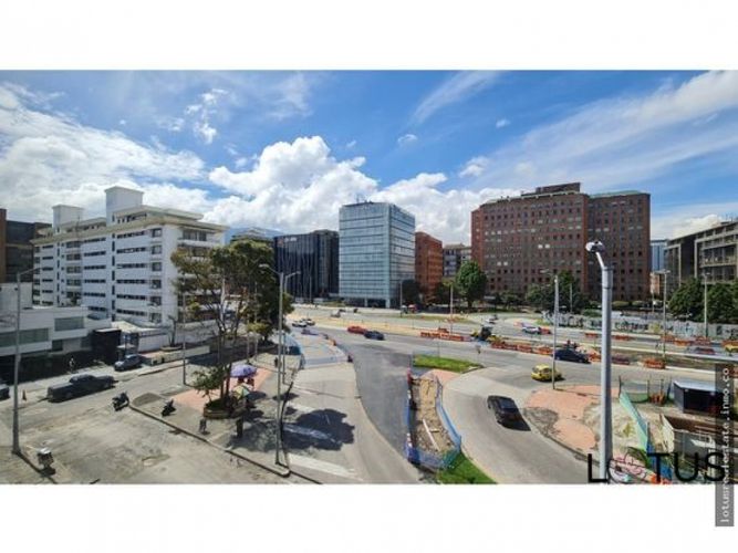 Apartamento en venta en Chicó Navarra, Bogotá · foto 2 de 24