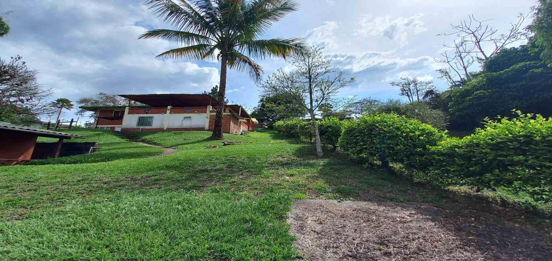 Casa en venta en Tribunas Corcega, Pereira · foto 9 de 23