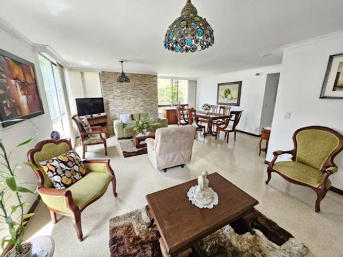 Apartamento de 3 alcobas en arriendo en La Visitación, Medellín, 105 m² · foto 2 de 22