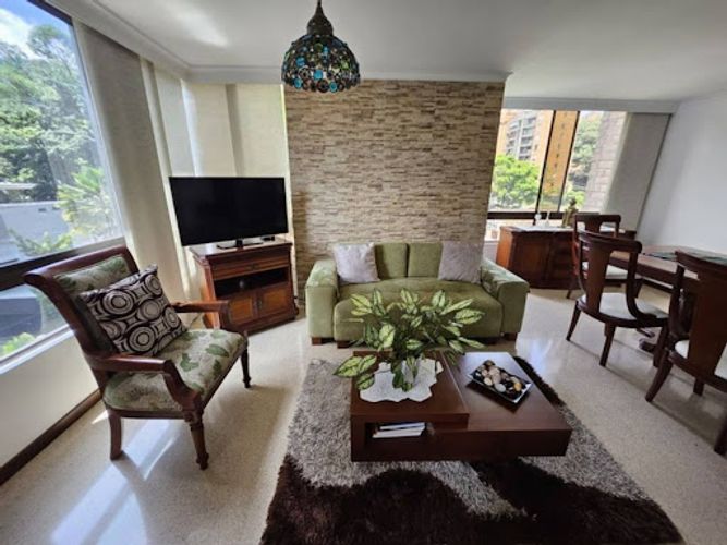 Apartamento de 3 alcobas en arriendo en La Visitación, Medellín, 105 m² · foto 4 de 22