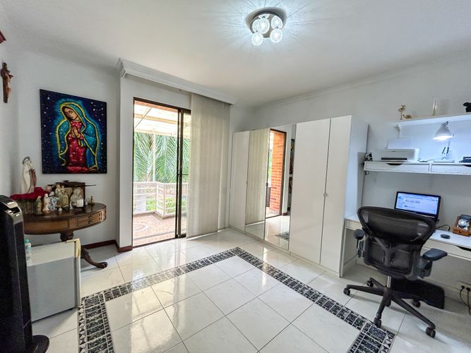 Casa de 4 alcobas en venta en Ciudad Jardin, Cali, 390 m² · foto 21 de 24