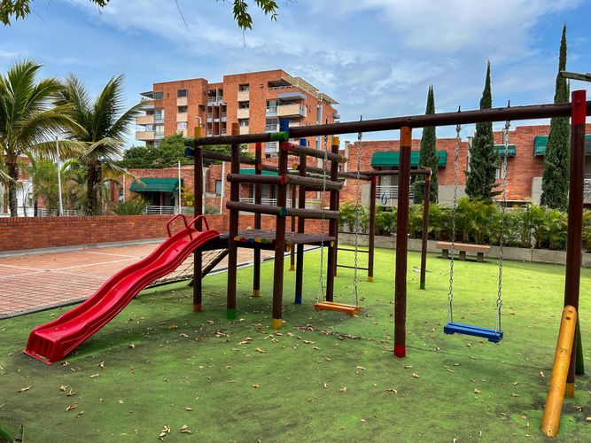 Casa de 4 alcobas en venta en Ciudad Jardin, Cali, 390 m² · foto 24 de 24