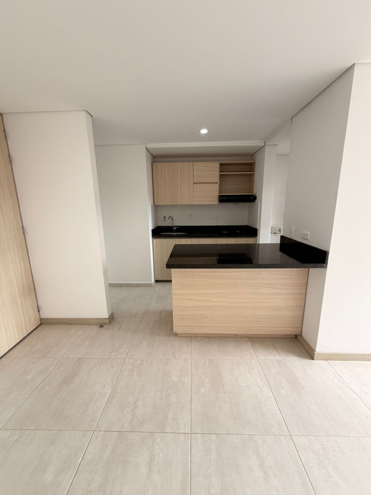 Apartamento en venta en Ditaires, Itagüí · foto 2 de 24