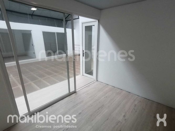 Local en arriendo en Señorial, Envigado, 7 m² · foto 4 de 8