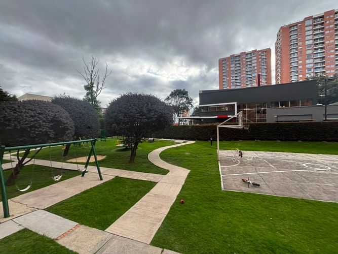 Apartamento de 4 alcobas en venta en Colina Campestre, Bogotá, 140 m² · foto 21 de 24