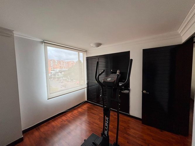 Apartamento de 4 alcobas en venta en Colina Campestre, Bogotá, 140 m² · foto 13 de 24