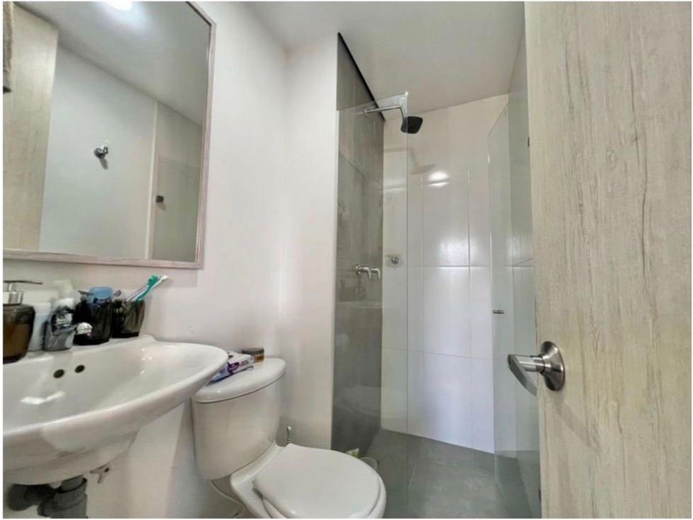 Apartamento en venta en Suramérica, La Estrella · foto 6 de 21