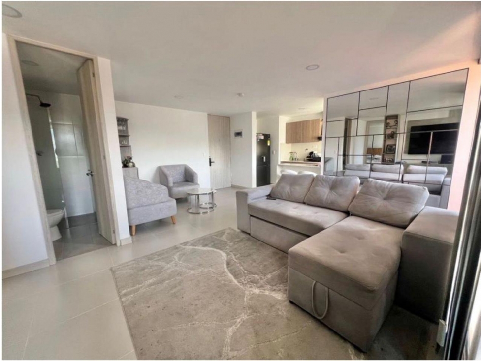 Apartamento en venta en Suramérica, La Estrella · foto 8 de 21