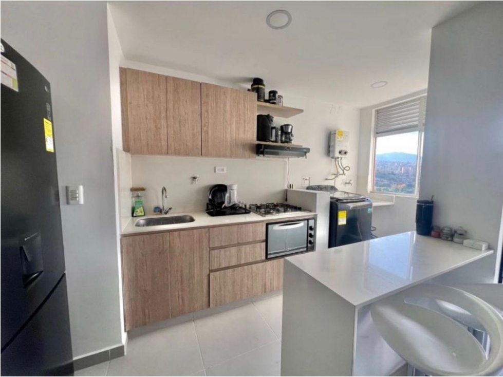 Apartamento en venta en Suramérica, La Estrella · foto 14 de 21