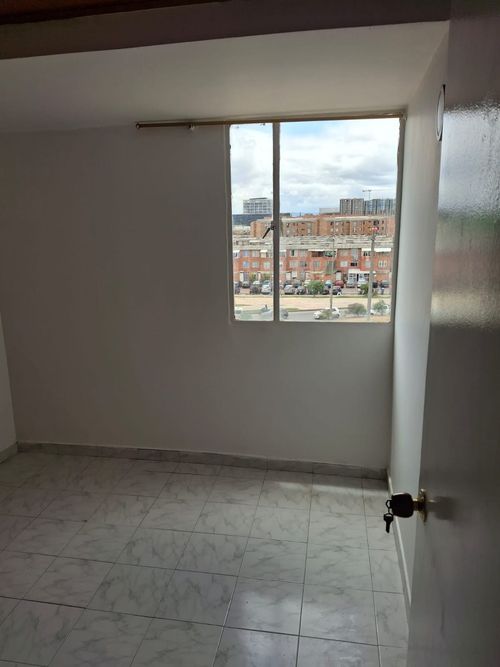 Apartamento de 3 alcobas en venta en San Mateo, Soacha, 60 m² · foto 8 de 24