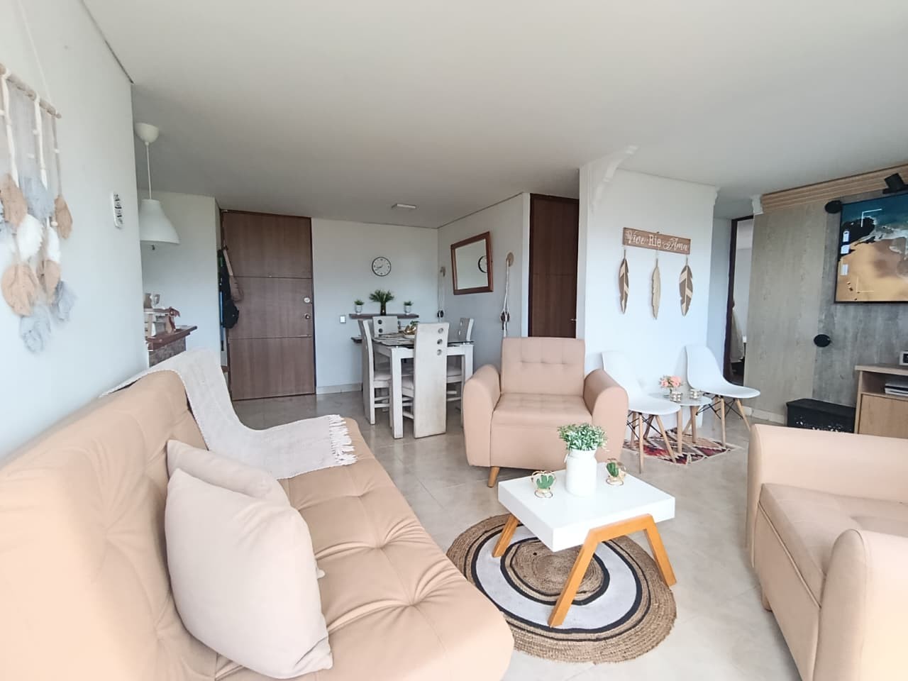 Apartamento en venta en La Ferreria, La Estrella · foto 4 de 24